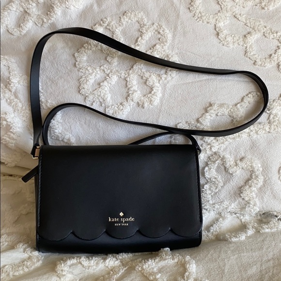Kate Spade black small crossbody - Picture 1 of 5